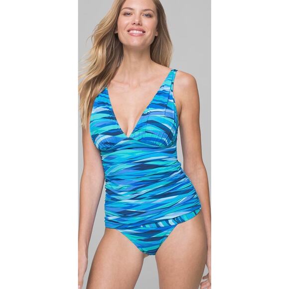 Bleu Rod Cool Waves Of Change Tankini Top 10 NWT - Picture 1 of 3